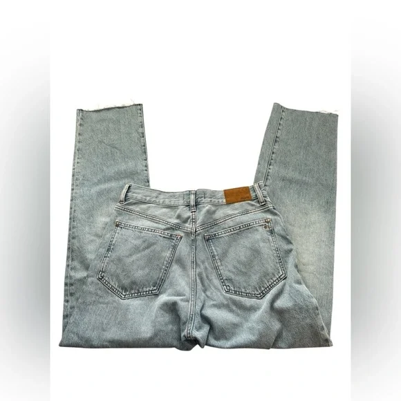Madewell The '90s Straight Jean - Picture 5 of 8